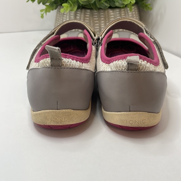EUC Vionic Ailie White Mary Jane Athletic shoes size9 pink gray white - Picture 4 of 13